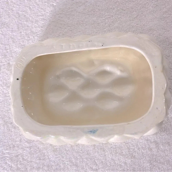 Vintage Arnels Iridescent Ceramic  Quilted Textured Soap Dish - Picture 8 of 13